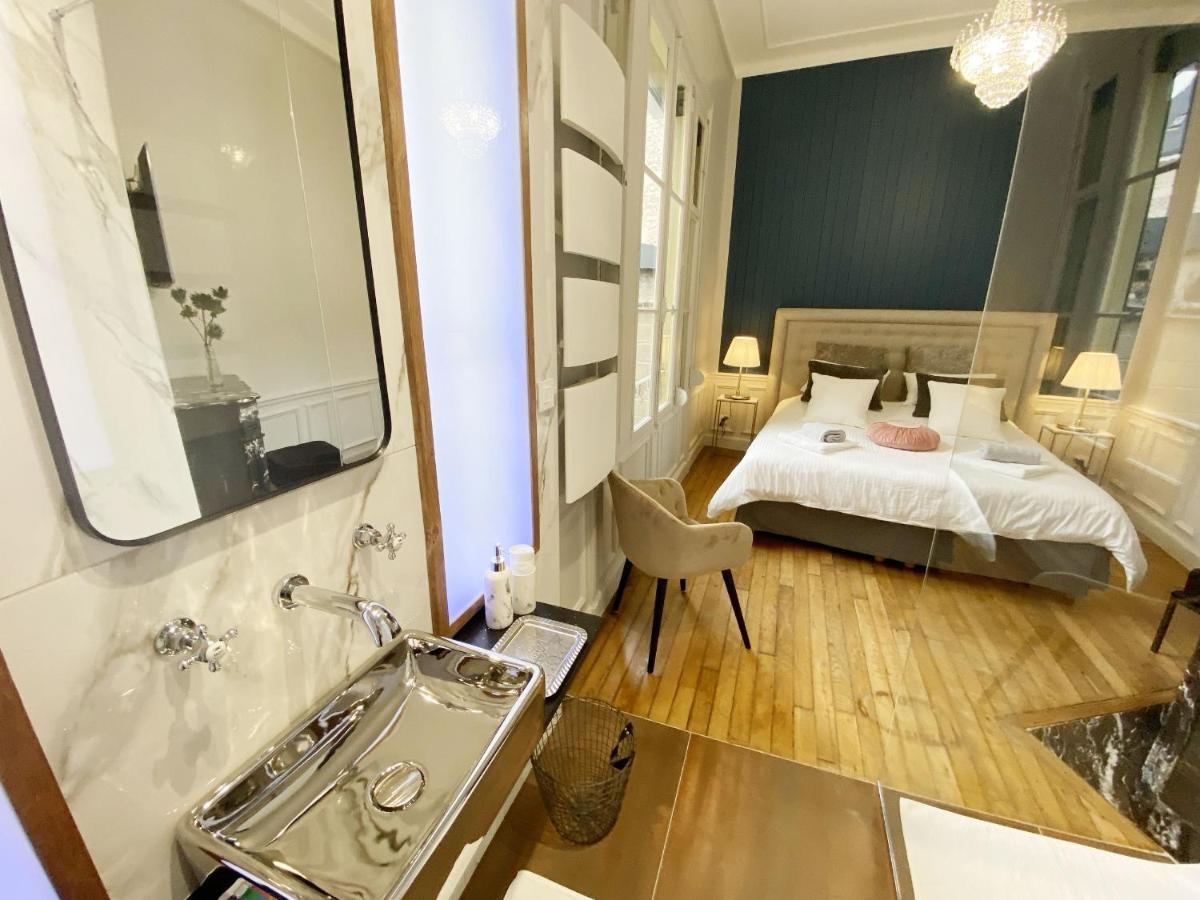 Le Clovis Suites Spa Sauna Reims Bagian luar foto